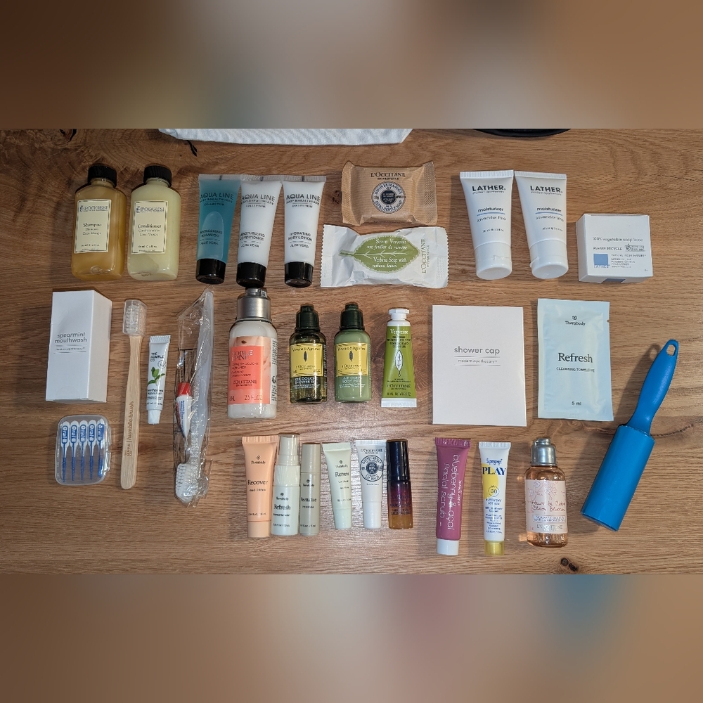 Airbnb / VRBO / Guest Bathroom Courtesy Kit Travel Size Toiletries Lot - Picture 2 of 15